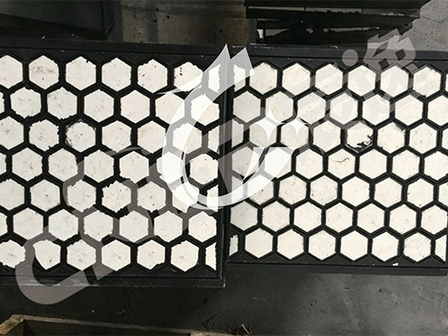 300×300×37 Hex liners