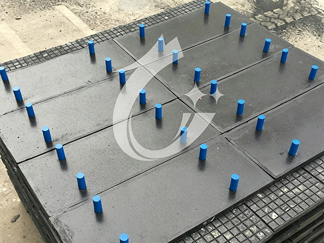 Rubber Ceramic Liner