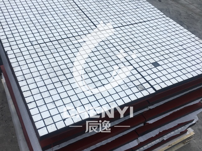 Rubber Ceramic Liner