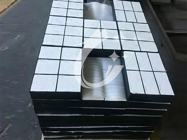 Rubber Ceramic Liner